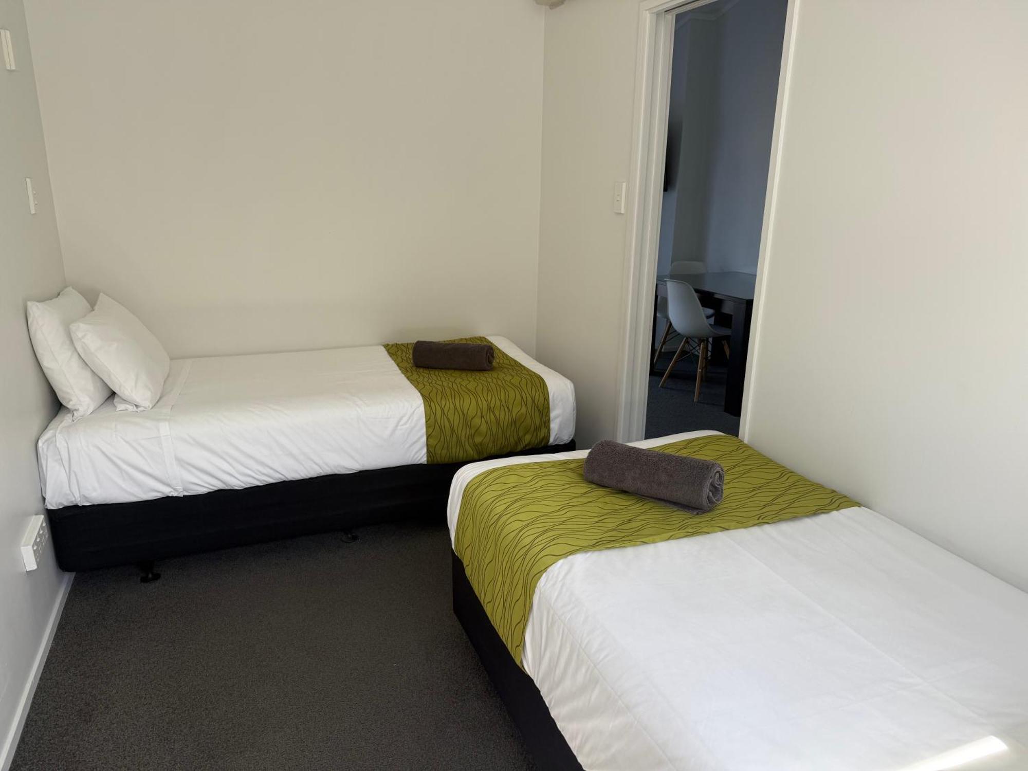Ambassador Motor Inn Тауранга Экстерьер фото